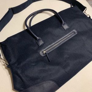 Navy Felt Weekender Bag